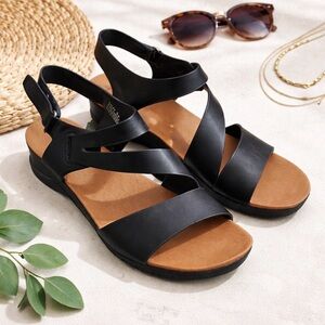 Baretraps Caley Black Strappy Wedge Sandal Size 9M Comfort Slingback Lightweight